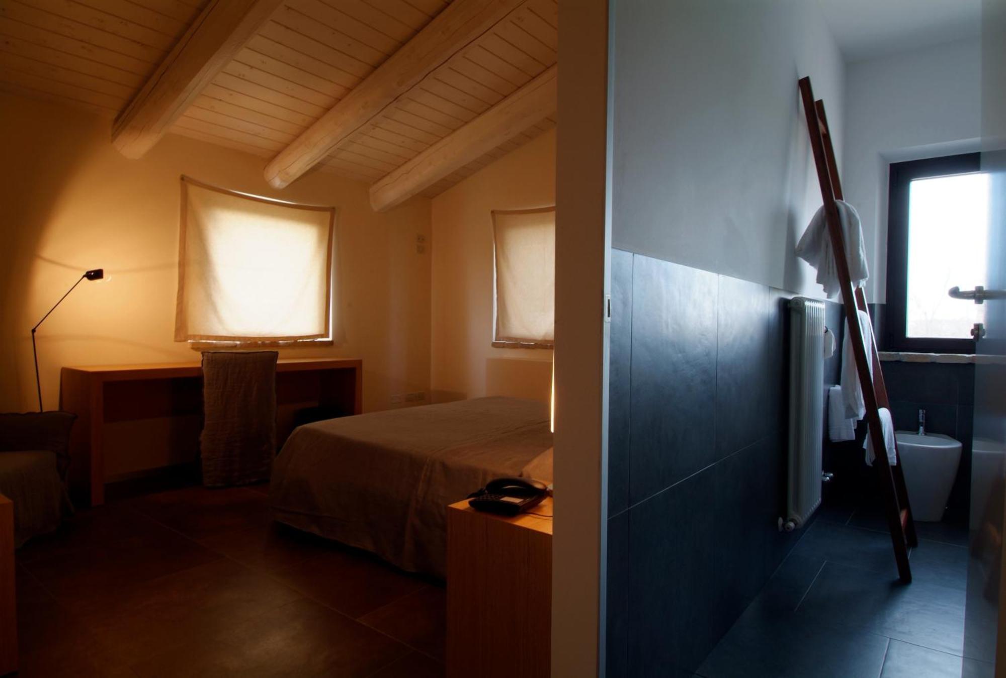 Solea Relais Di Charme- Adults Only Guest House Trecastelli Exterior foto