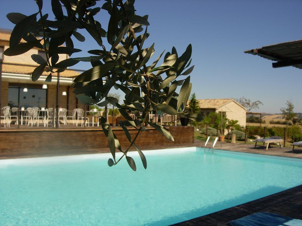 Solea Relais Di Charme- Adults Only Guest House Trecastelli Exterior foto