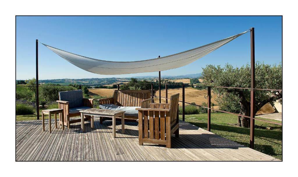 Solea Relais Di Charme- Adults Only Guest House Trecastelli Exterior foto